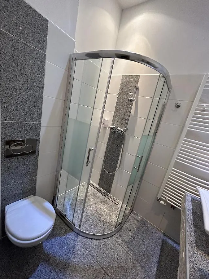 Cozy City Center Apartments فيينا